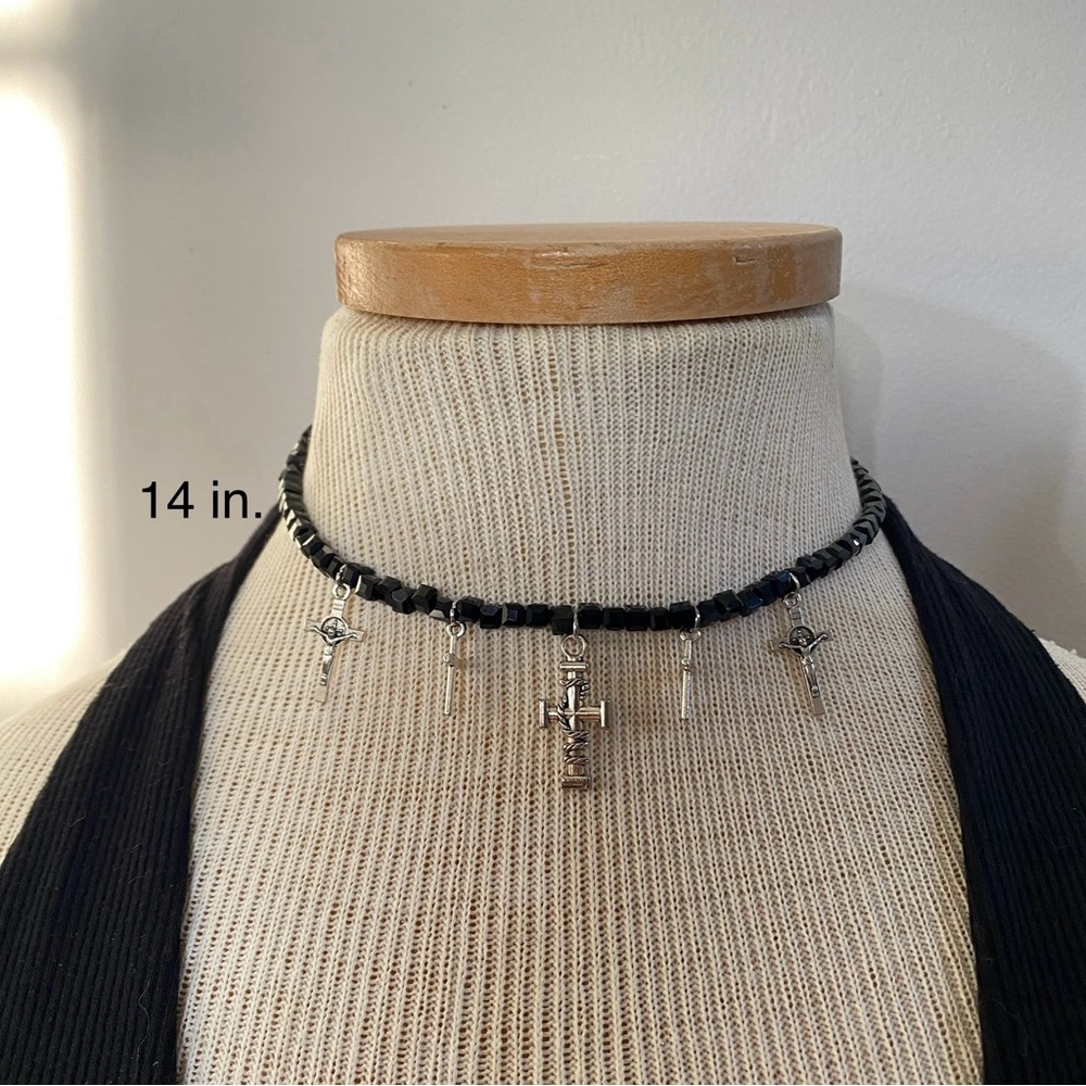 Elegant Black and Silver Choker Necklace